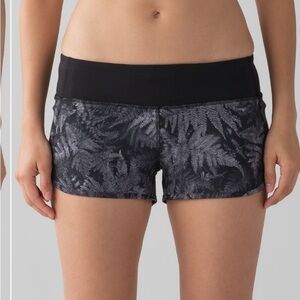 Lululemon Speeds Black and Silver Leaf Pattern Shorts